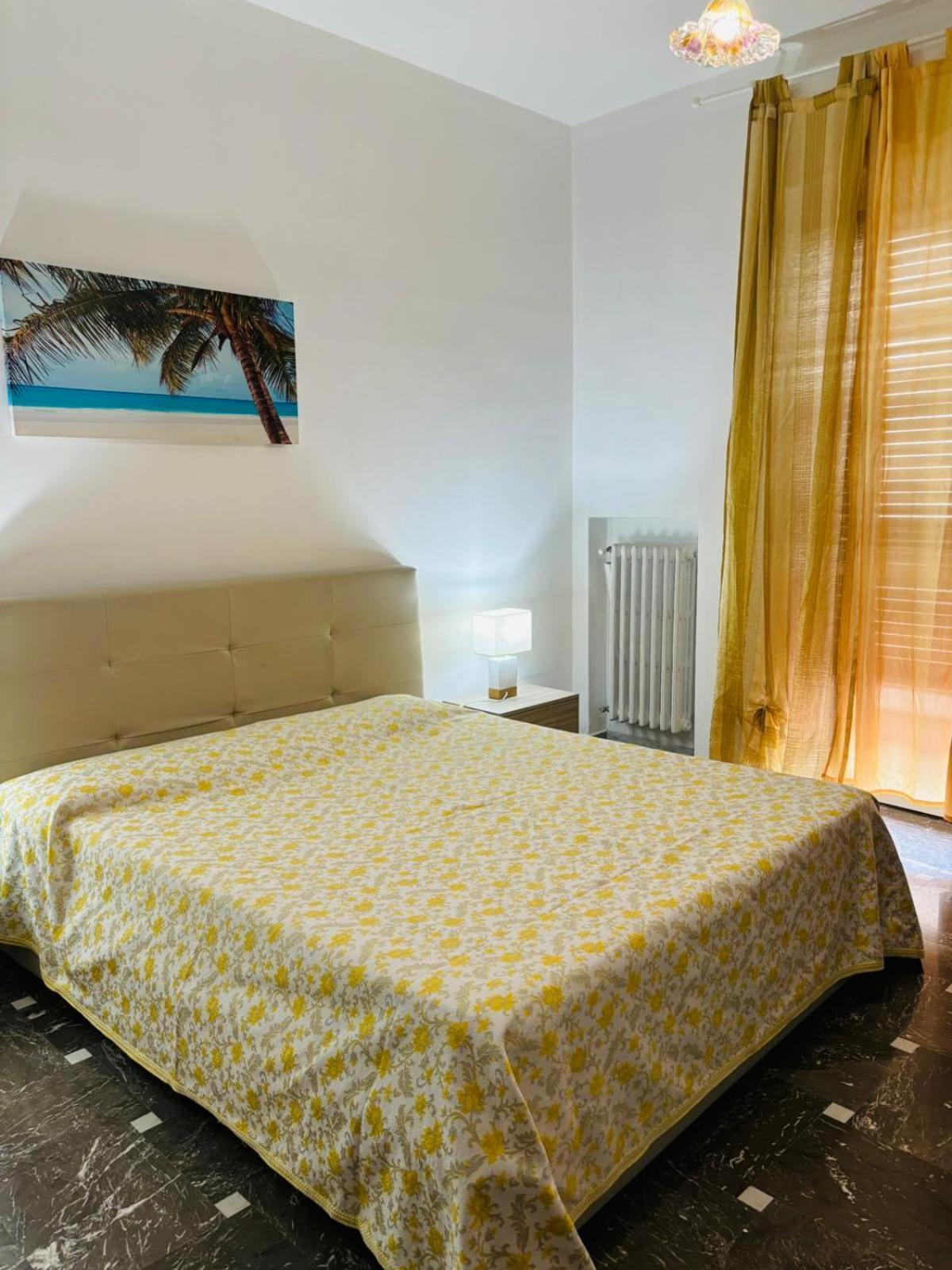 Matthias Central Rooms And Accomodation バーリ エクステリア 写真